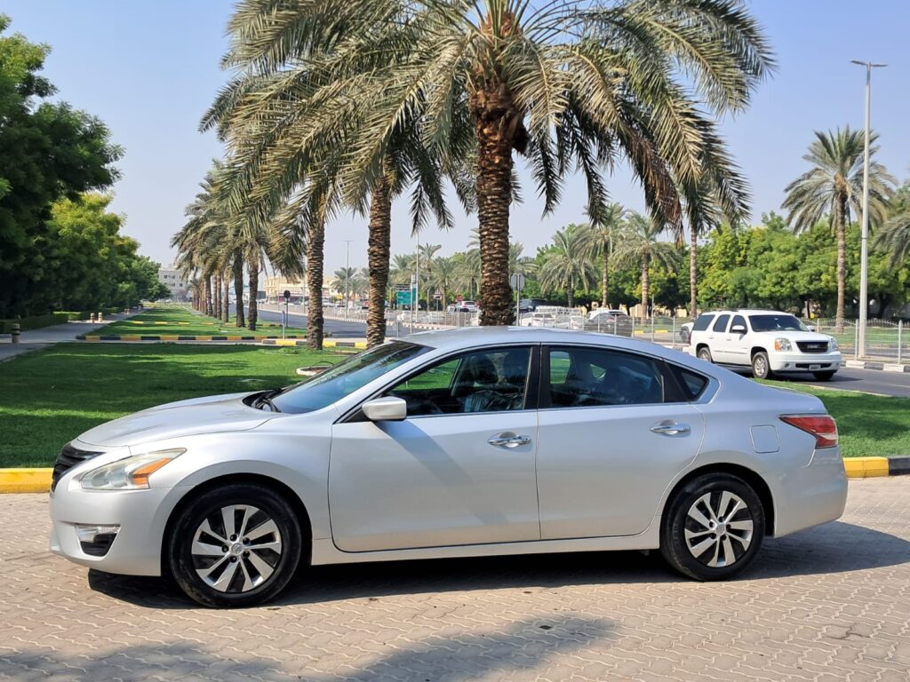 Nissan Altima 2015 (#290)